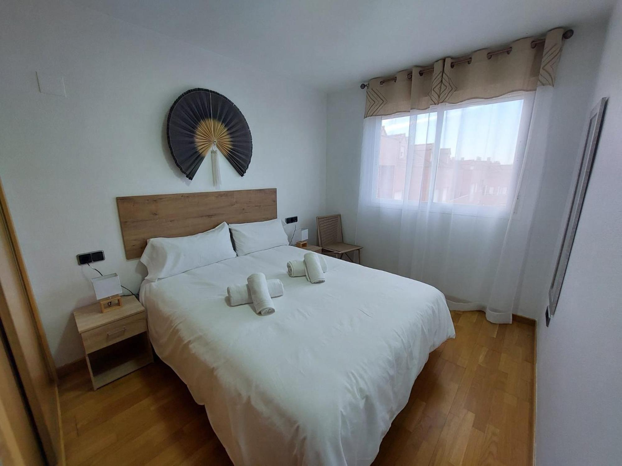 Apartamento Plaza Del Ayuntamiento Con Parking Pondos Linares  Exterior foto